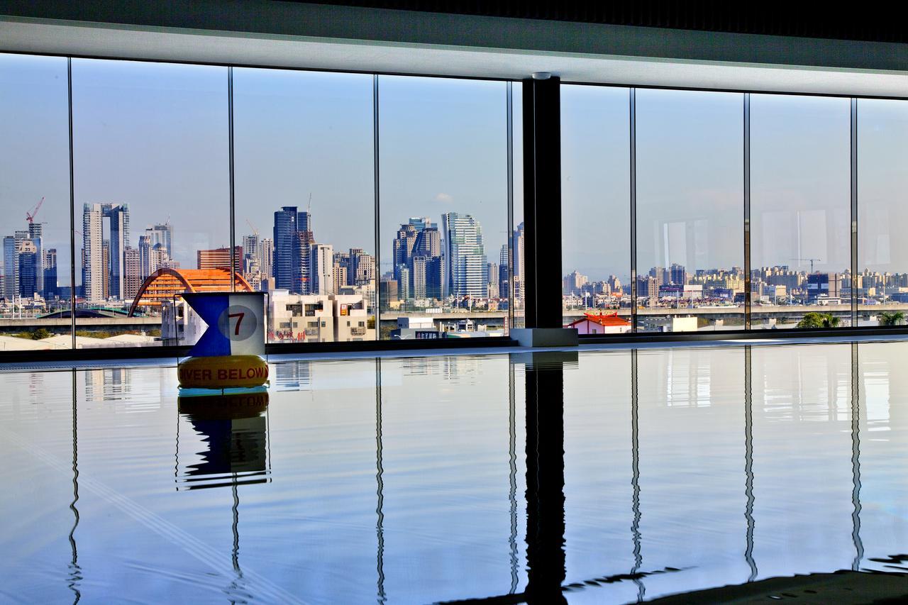 Divecube Hotel Tchaj-čung Exteriér fotografie